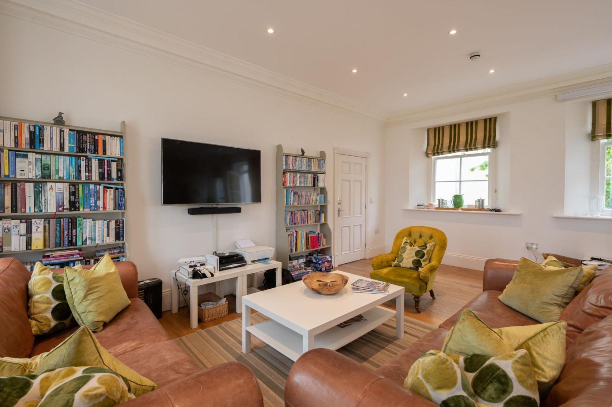 Вилла Alexander House 18 - East Wing - Self Catering Охтерардер Экстерьер фото